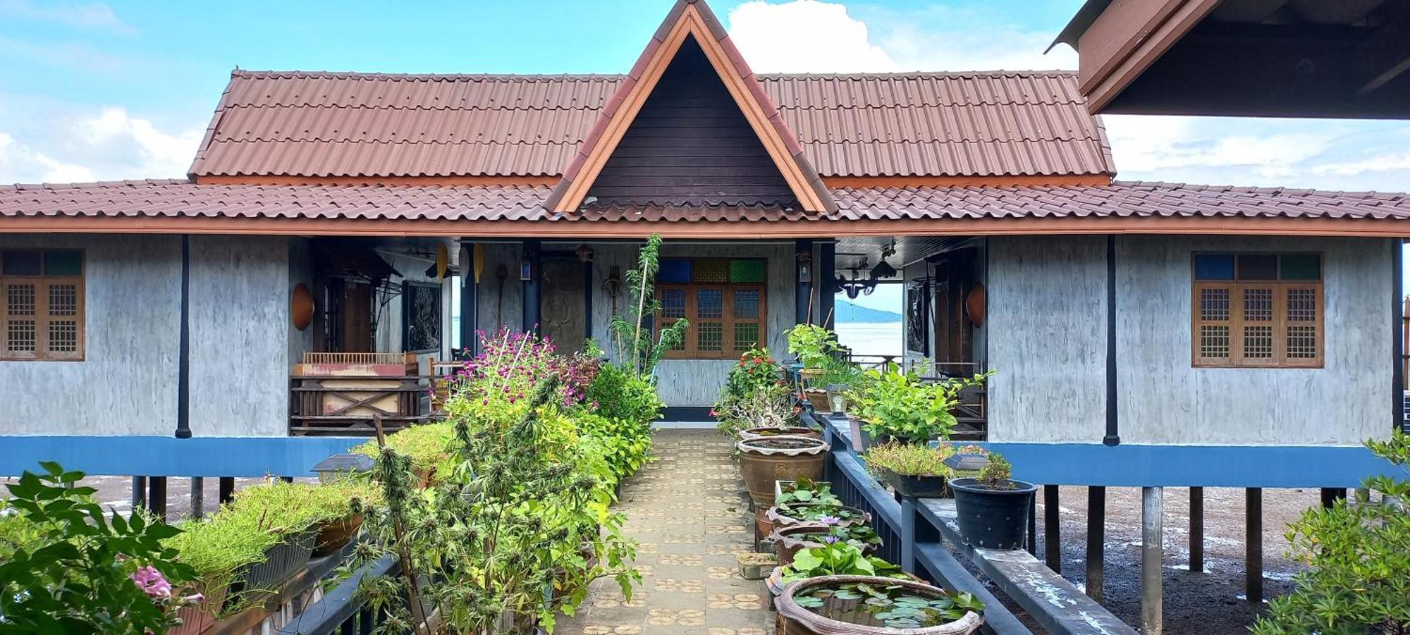 Mangrove House Lanta Old Town Hotel Koh Lanta Exterior photo