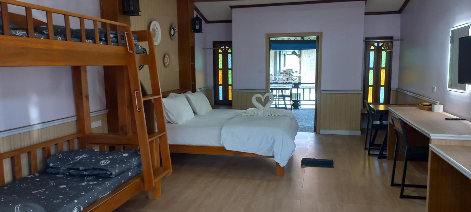 Mangrove House Lanta Old Town Hotel Koh Lanta Exterior photo